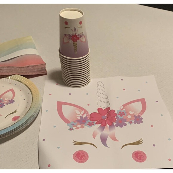 TALKING TABLES INC Unicorn Party In A Box Kit for 16 kids New - Picture 4 of 7